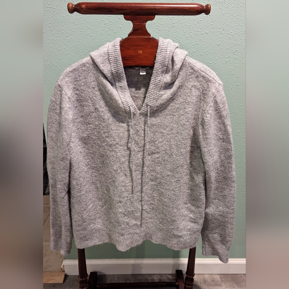 Sweater - Picture 2 of 3